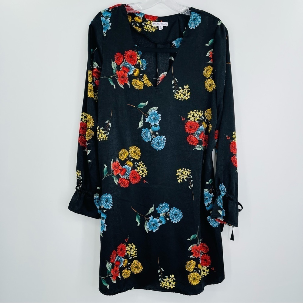 Spirit of Grace floral‎ shift dress neck cut out ruffle tie cuff women's size L